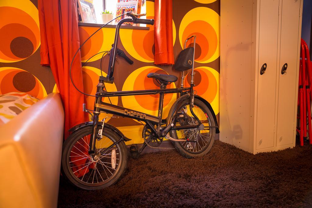 Trembling Madness Apartments York Bagian luar foto